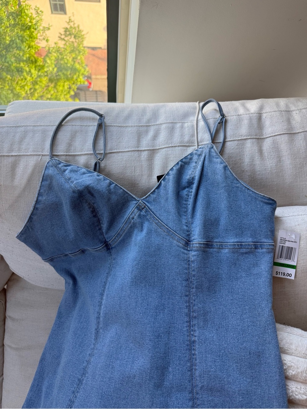 Light Blue Denim Midi Dress with Front Slit
NEVER WORN